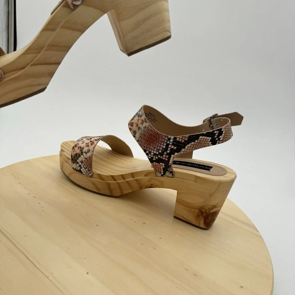 Steve Madden Fabee Snakeskin‎ Y2K Chunky Platform Block Heel Sandals 9M New Wood